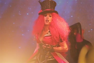 Become one of the Best Hotel Entertainer/Animateur