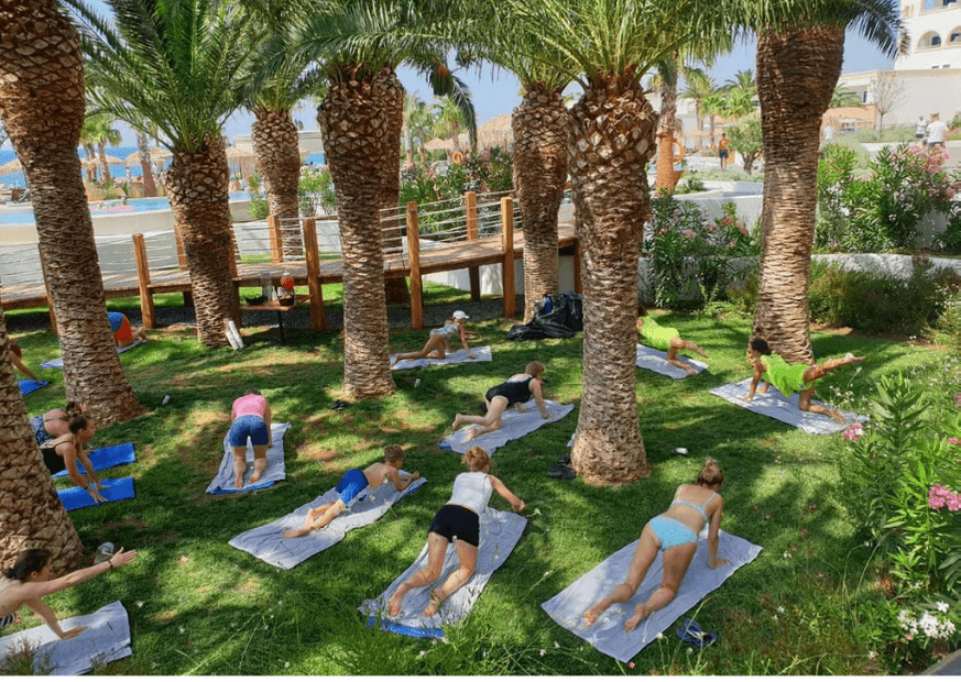 Become one of the Best Hotel Entertainer/Animateur & Start the adventure of your lifetime!